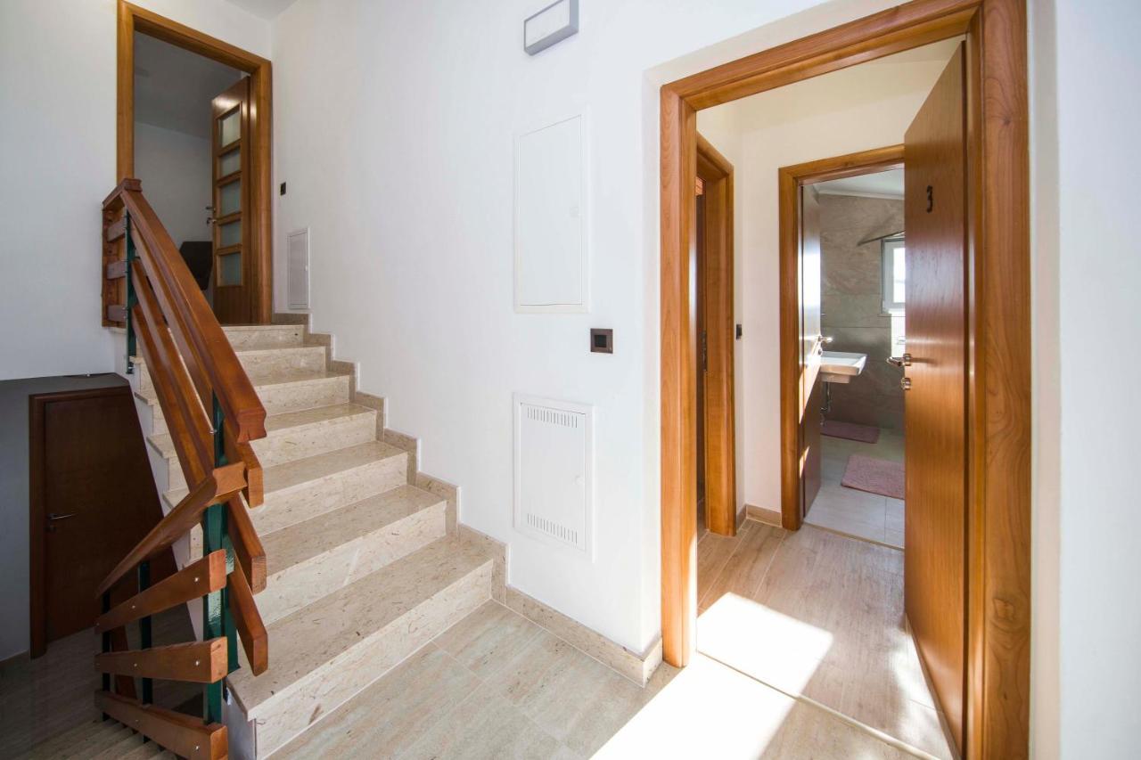 Ve & Ki Apartman Podstrana Kültér fotó