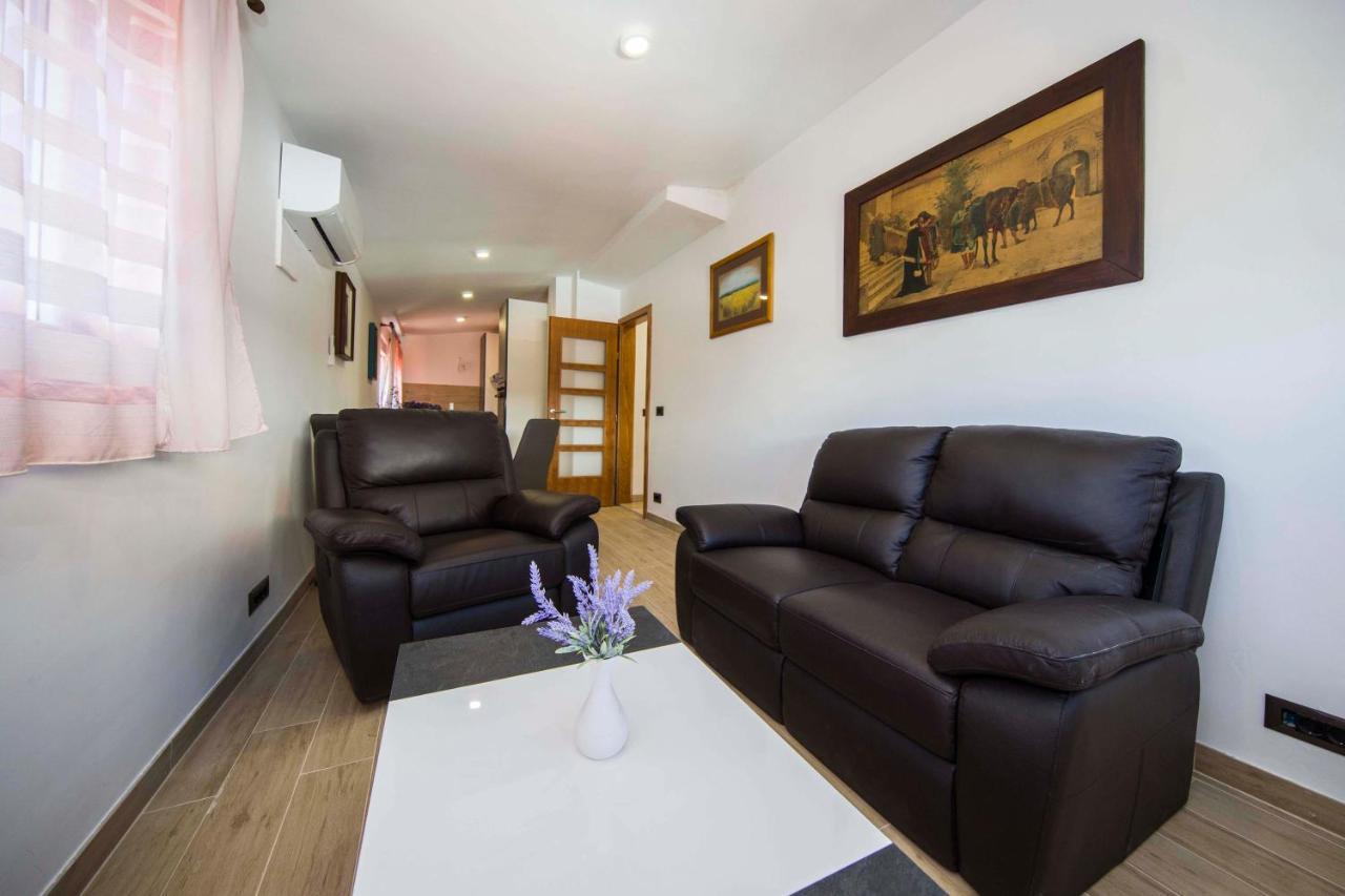 Ve & Ki Apartman Podstrana Kültér fotó